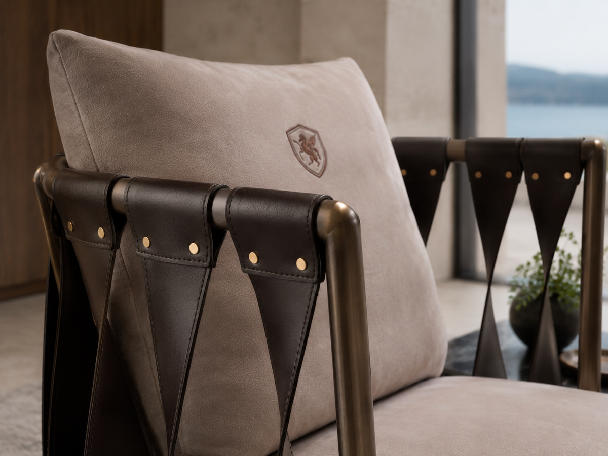 FFONCHI Nubuck Leather Armchair