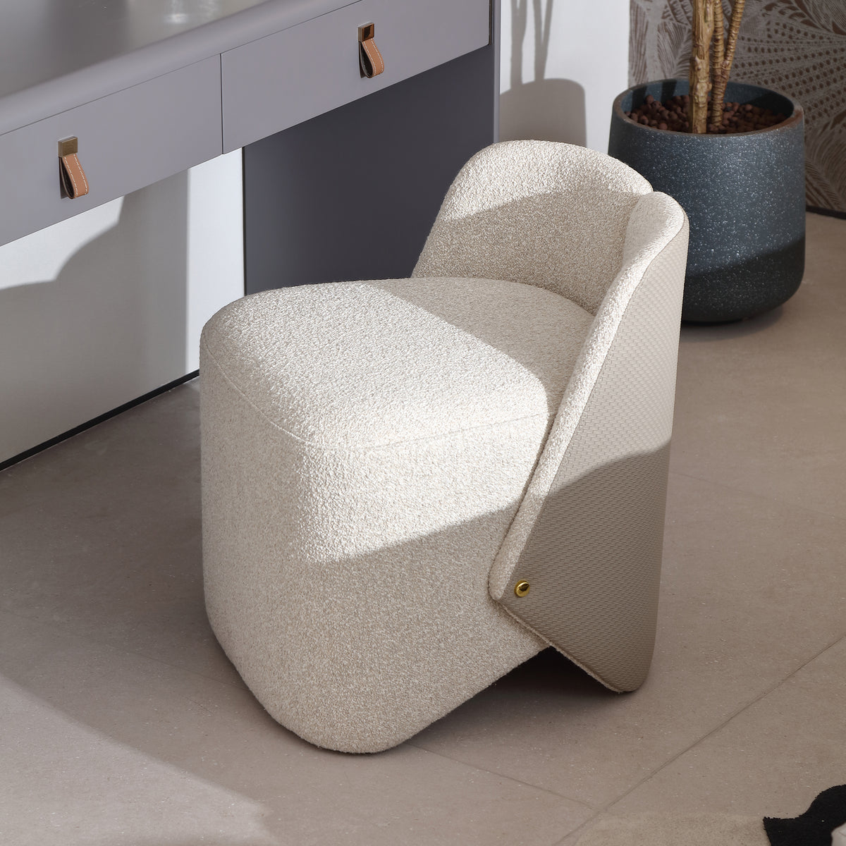 KALMIA Vanity Chair
