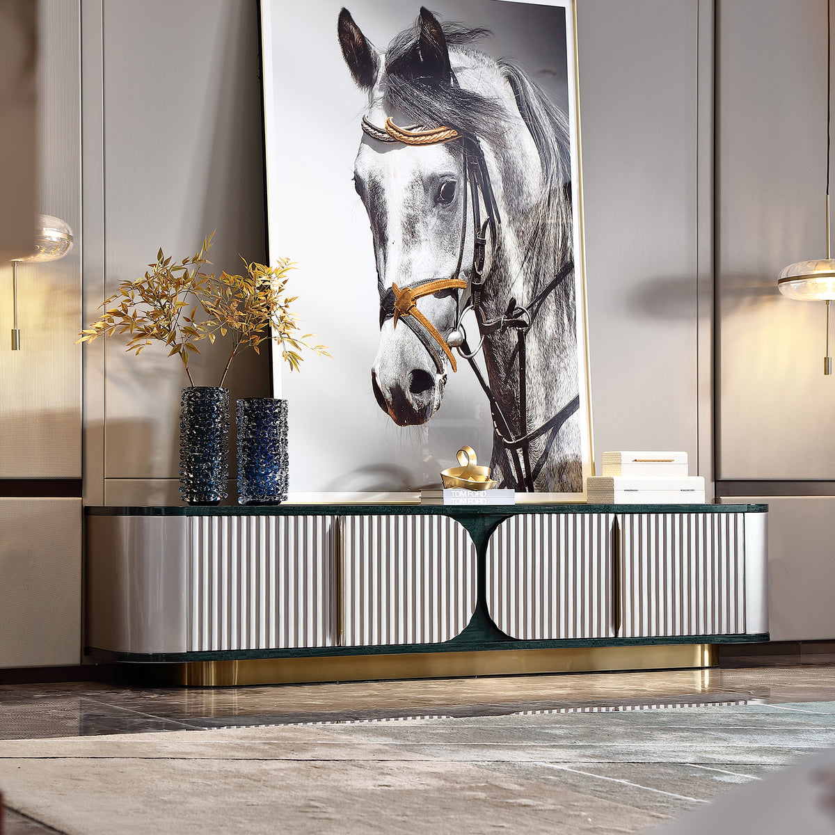 ADILIVE Media Console