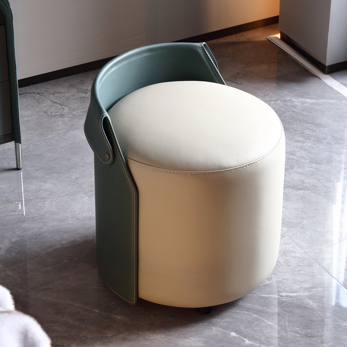 HOTTOP Round Ottoman