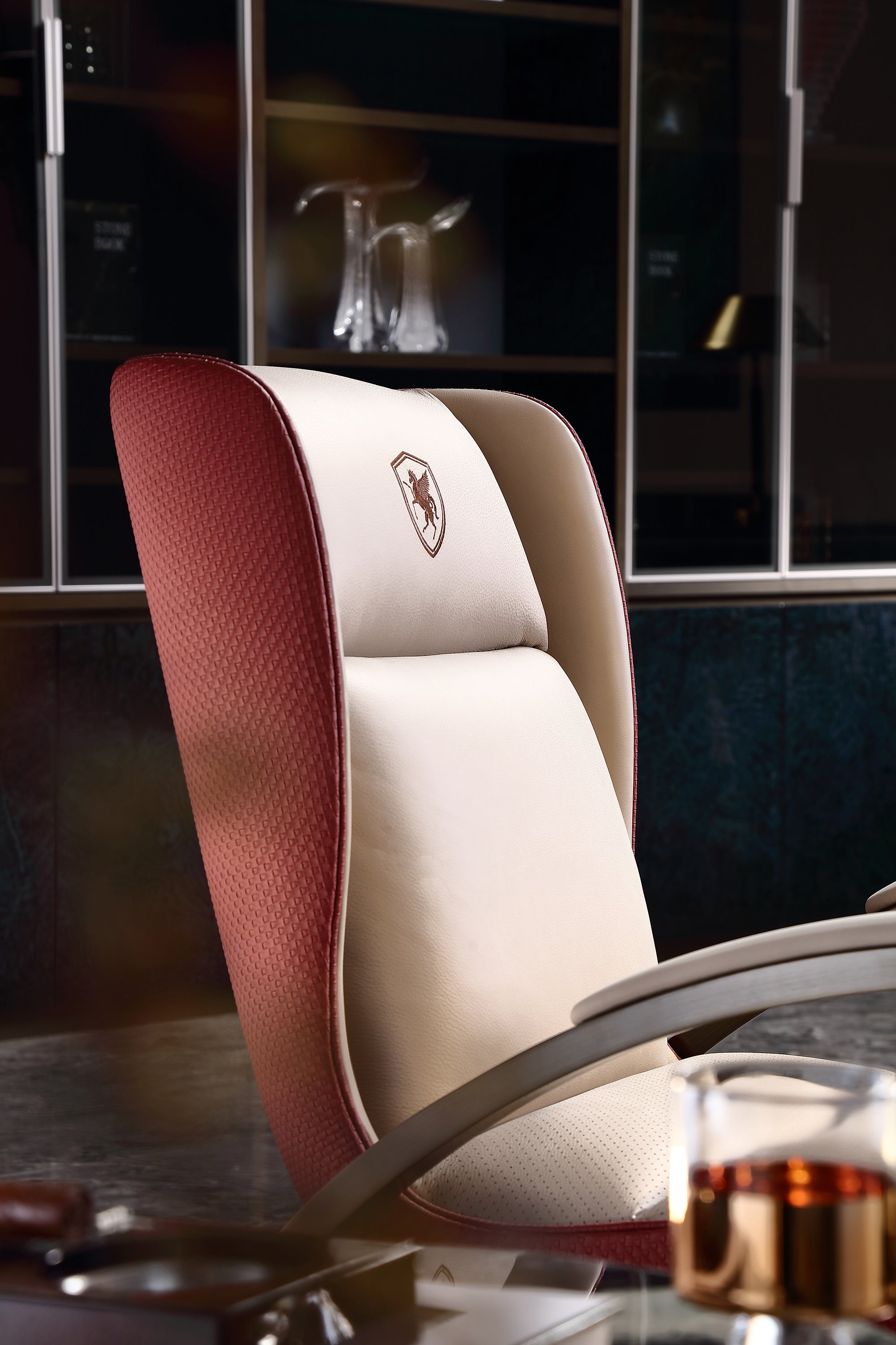FFONCHI Leather Armchair