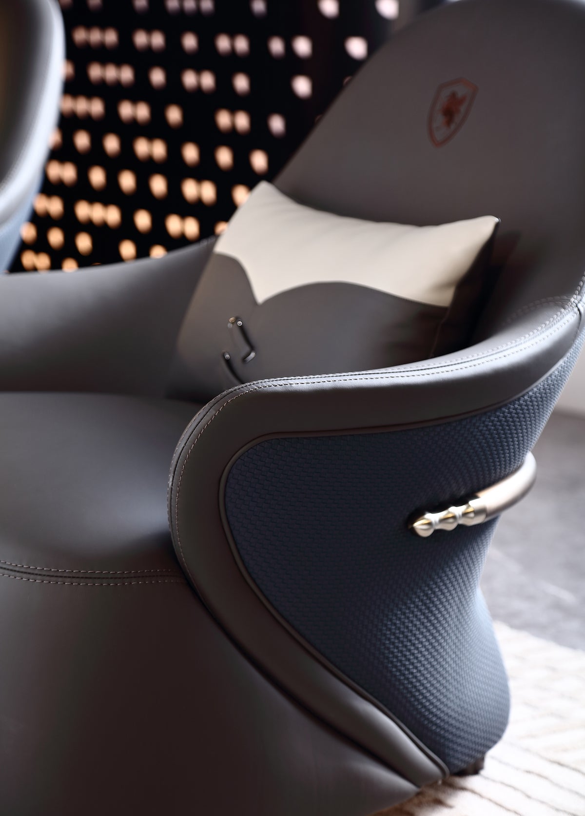 FFONCHI Leather Armchair
