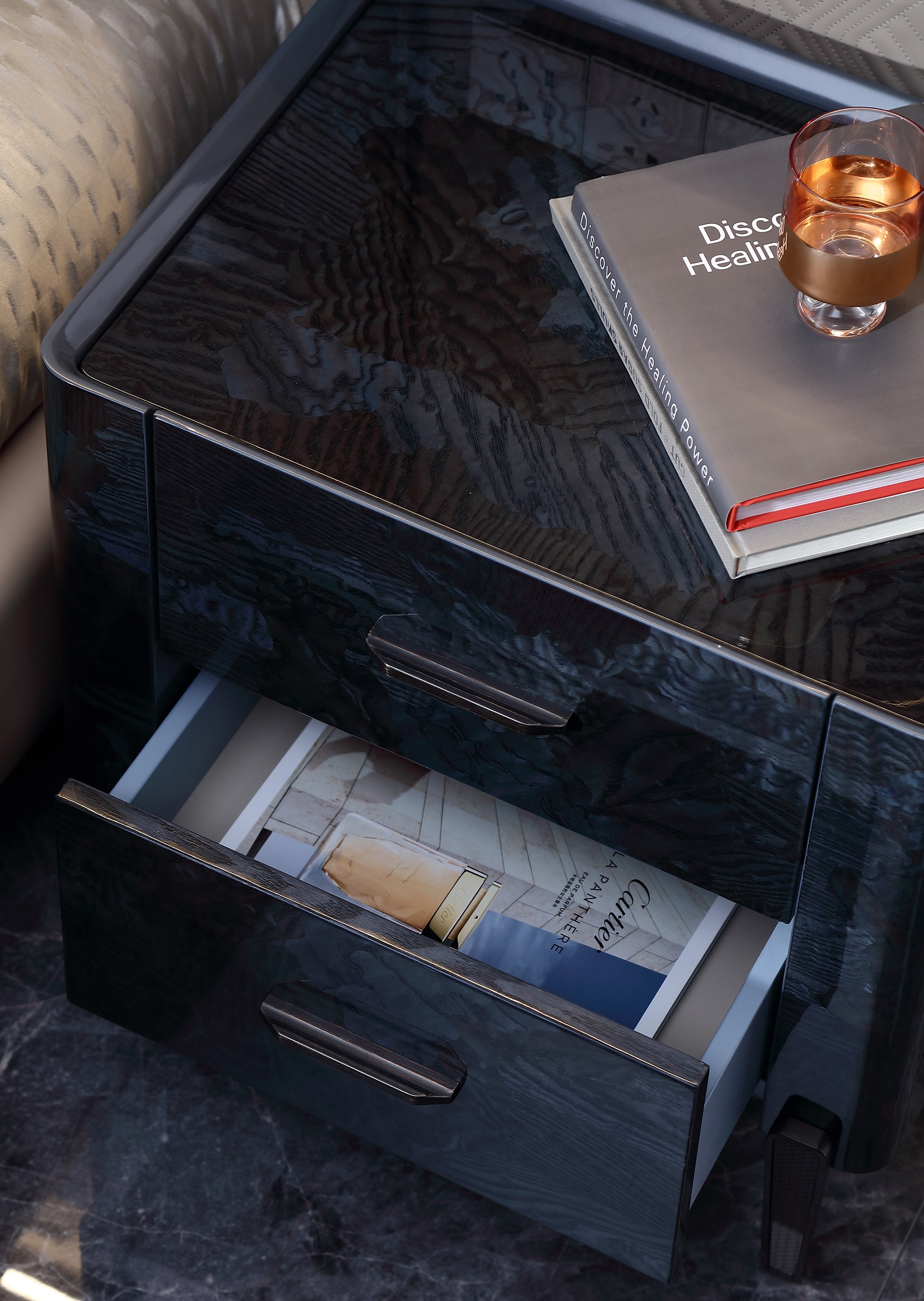 FFONCHI Nightstand