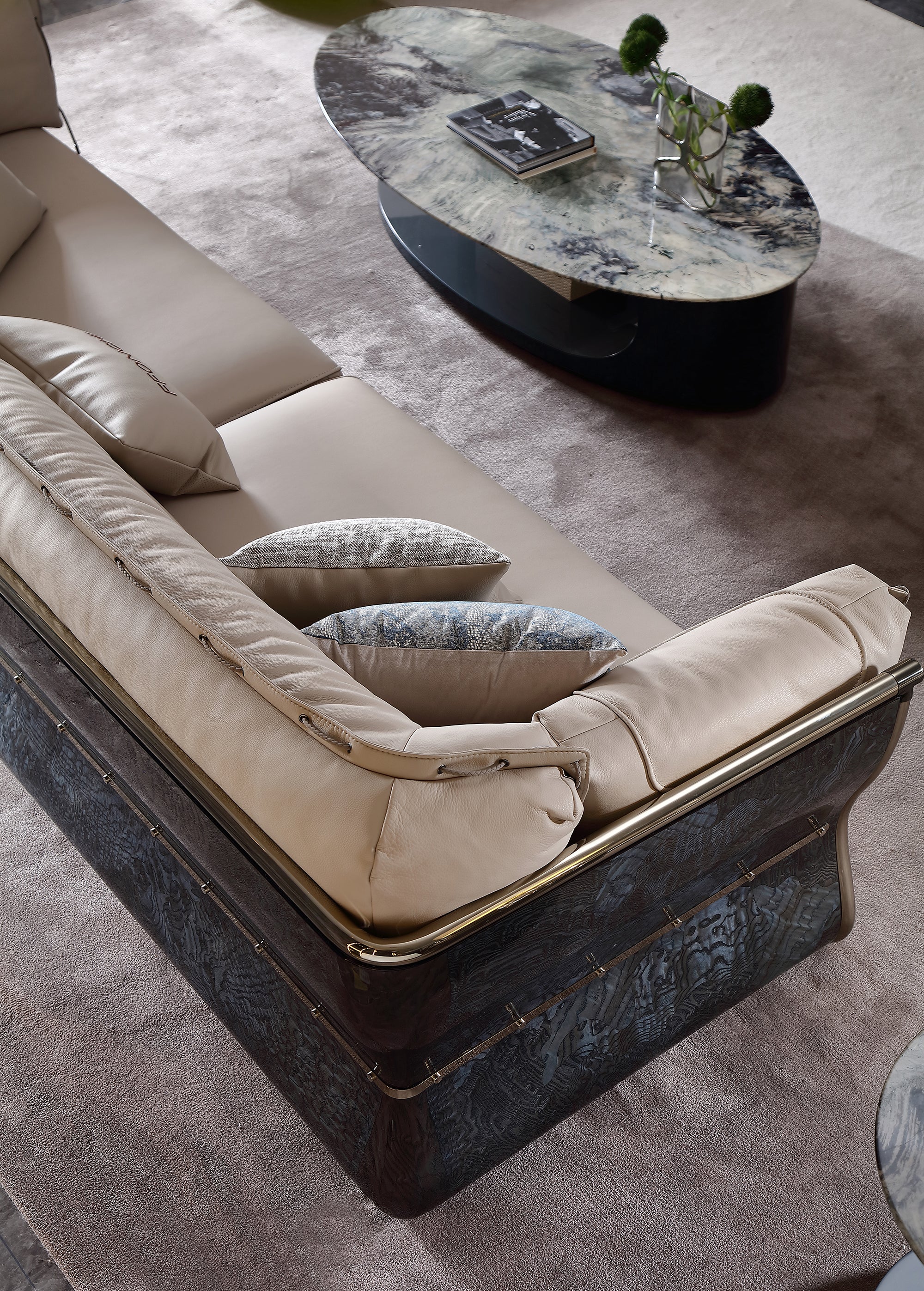 FFONCHI Straight Sofa