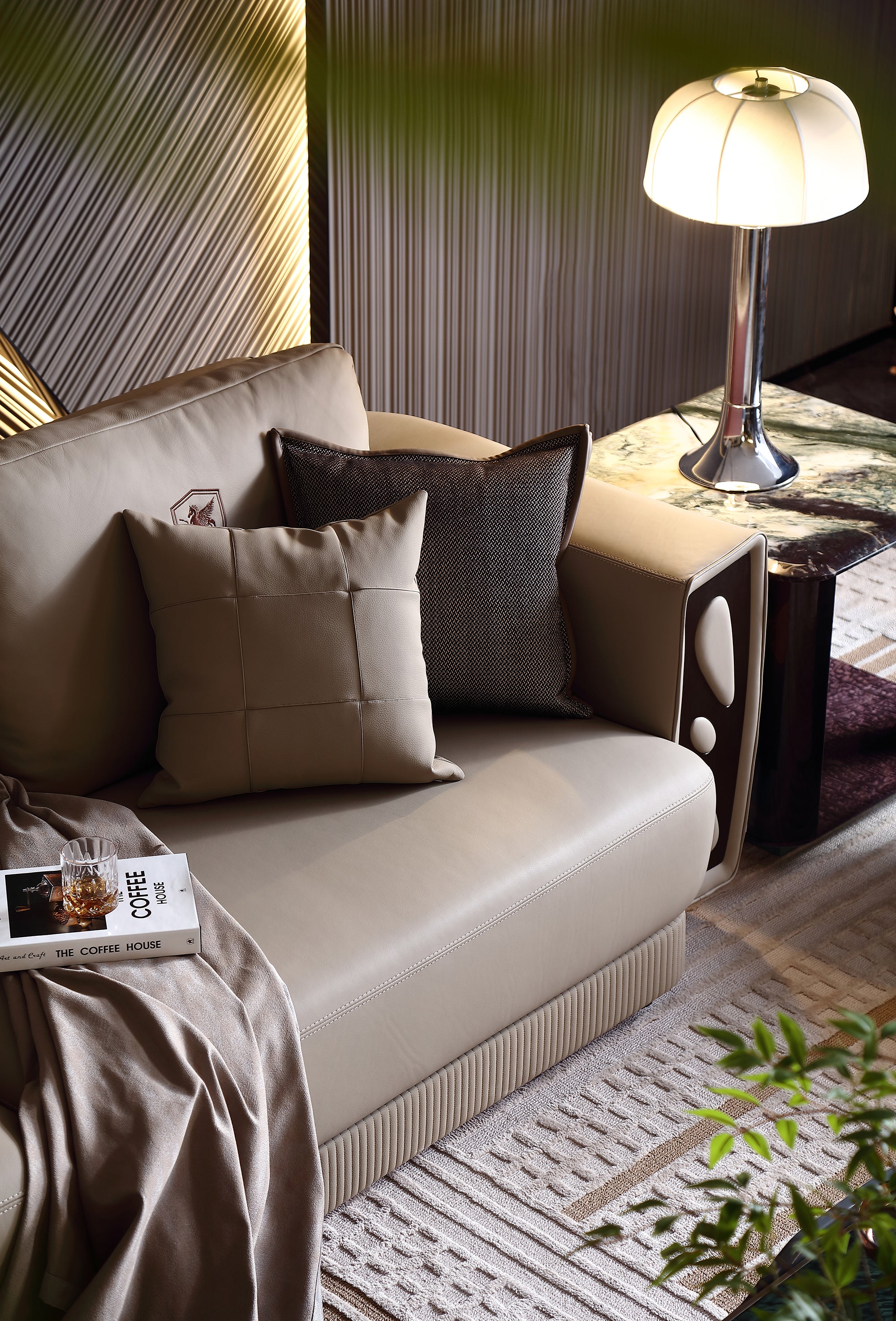 FFONCHI Straight Sofa