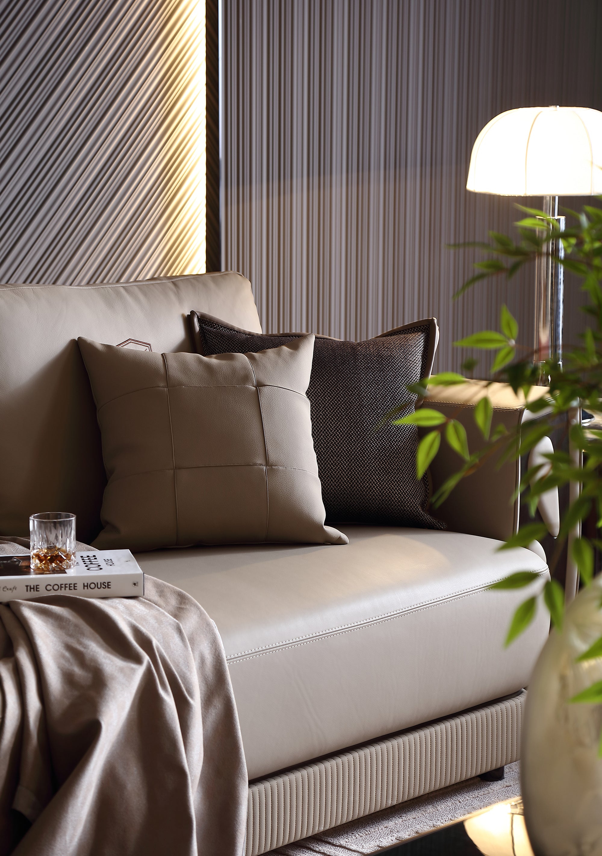 FFONCHI Straight Sofa