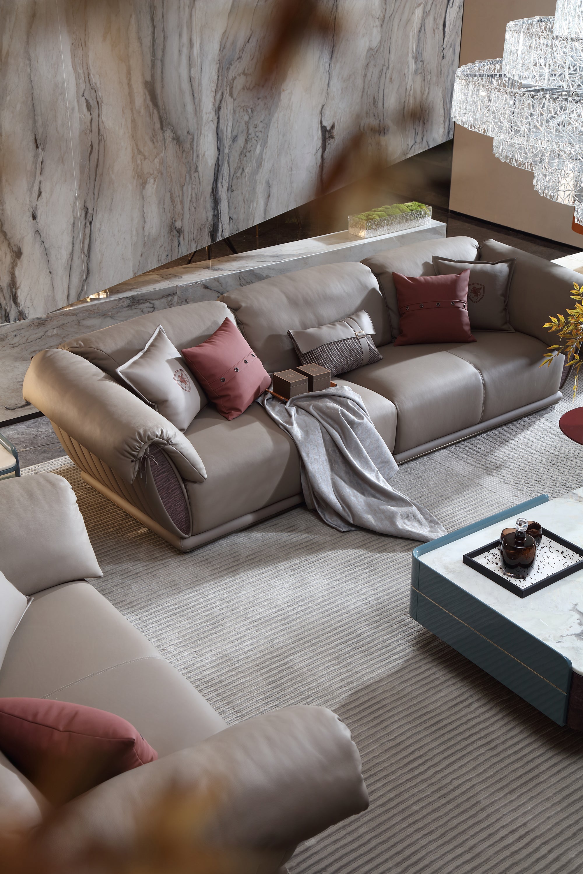 FFONCHI Straight Sofa