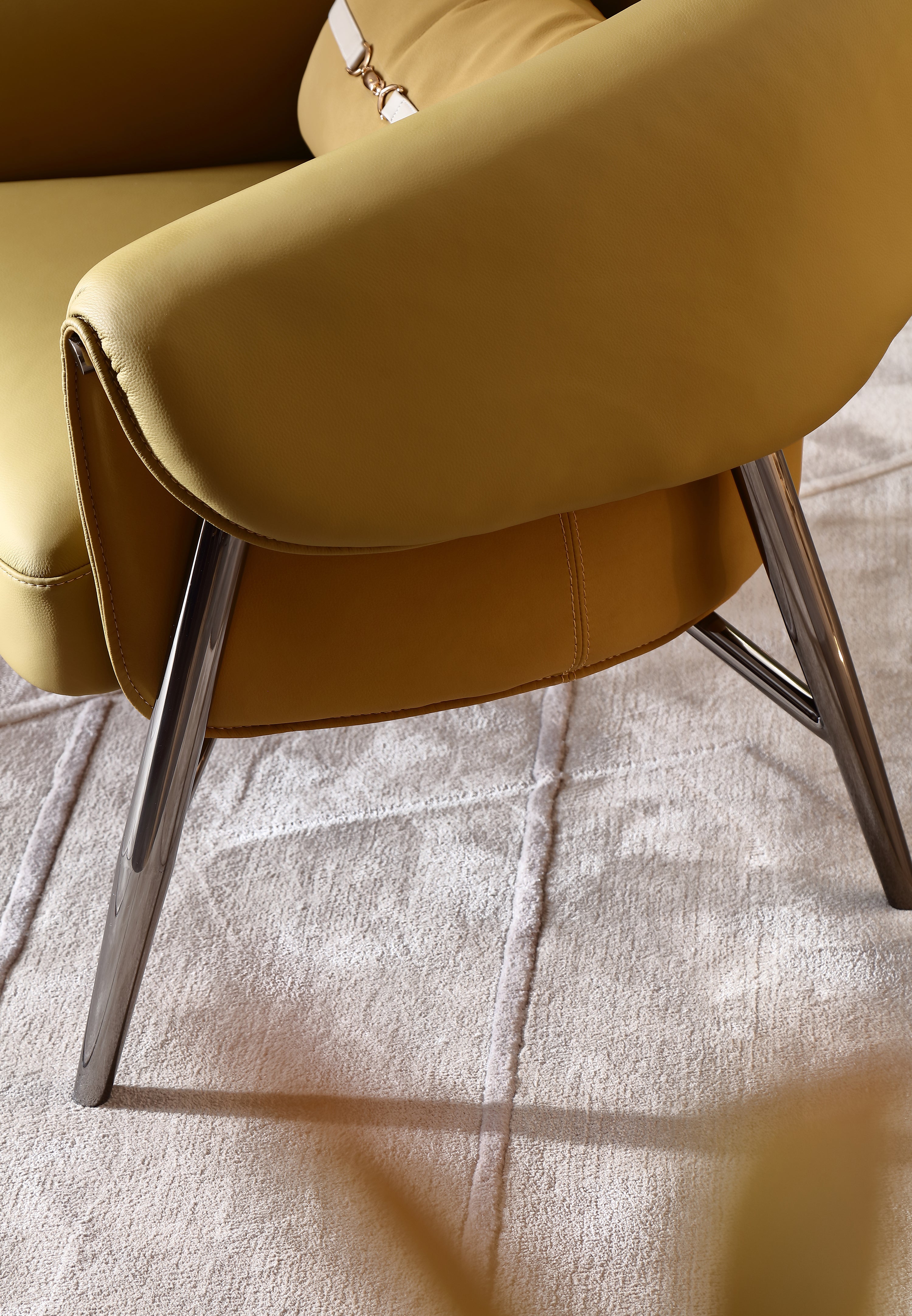HOTTOP Armchair