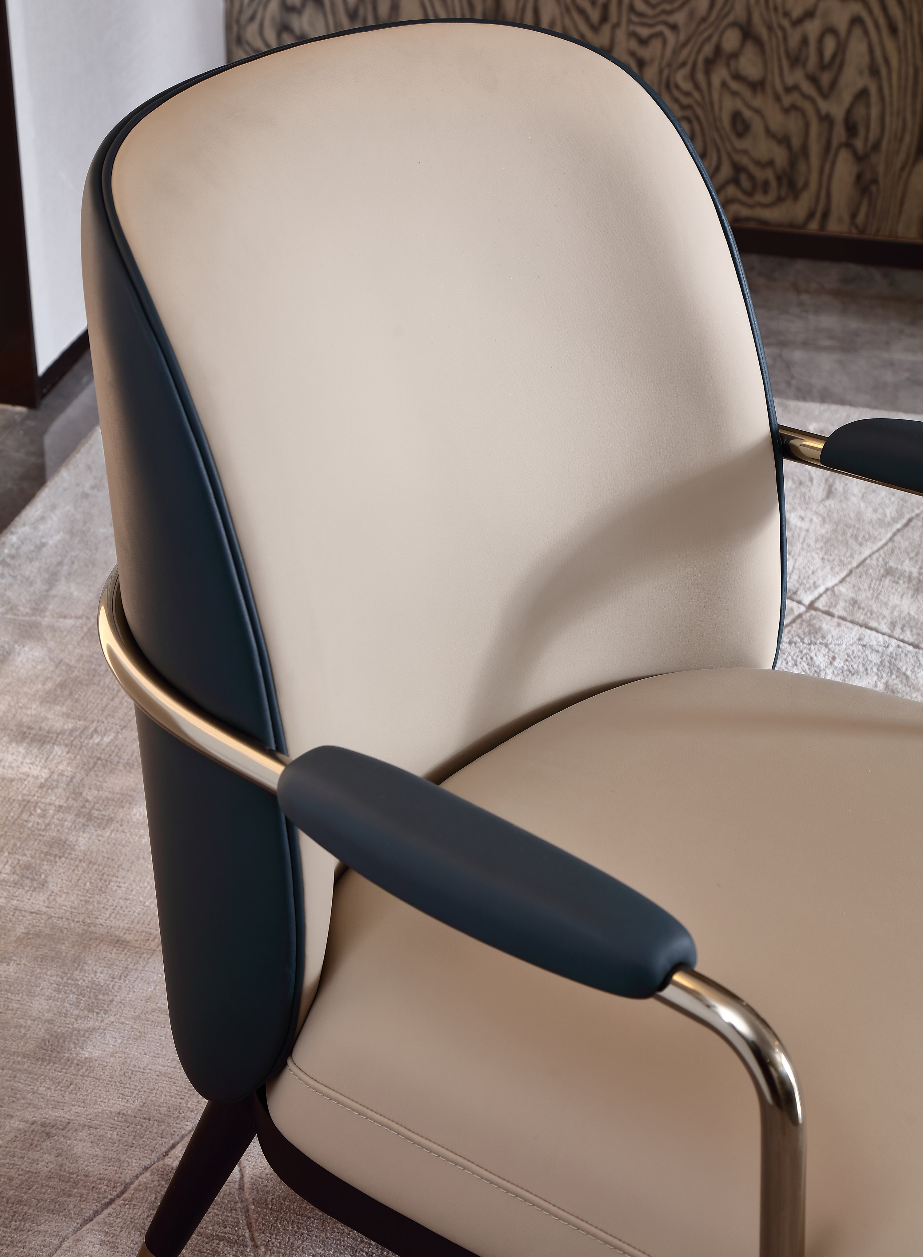 HOTTOP Armchair