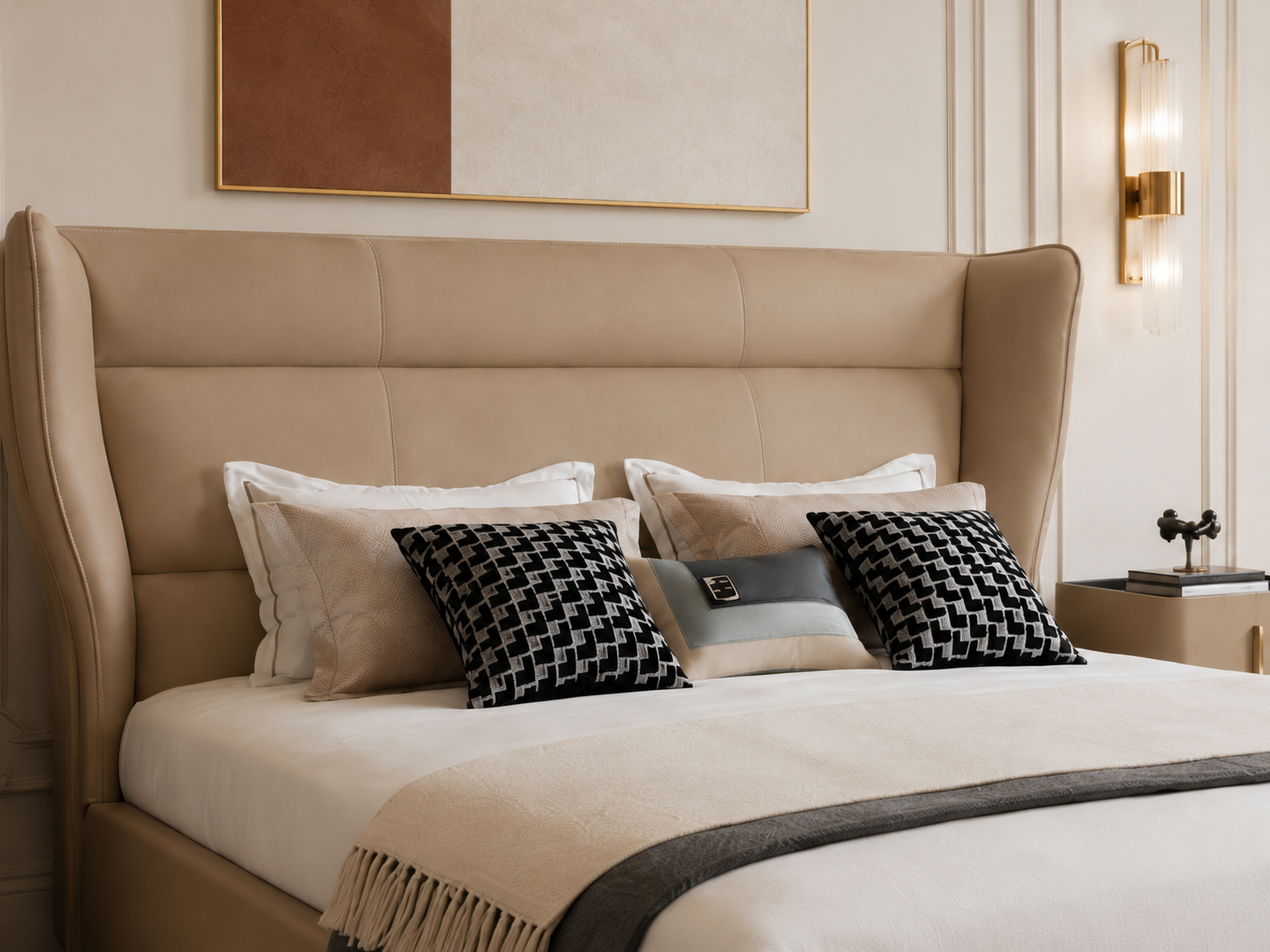 HOTTOP Shelter Leather Upholstered Bed