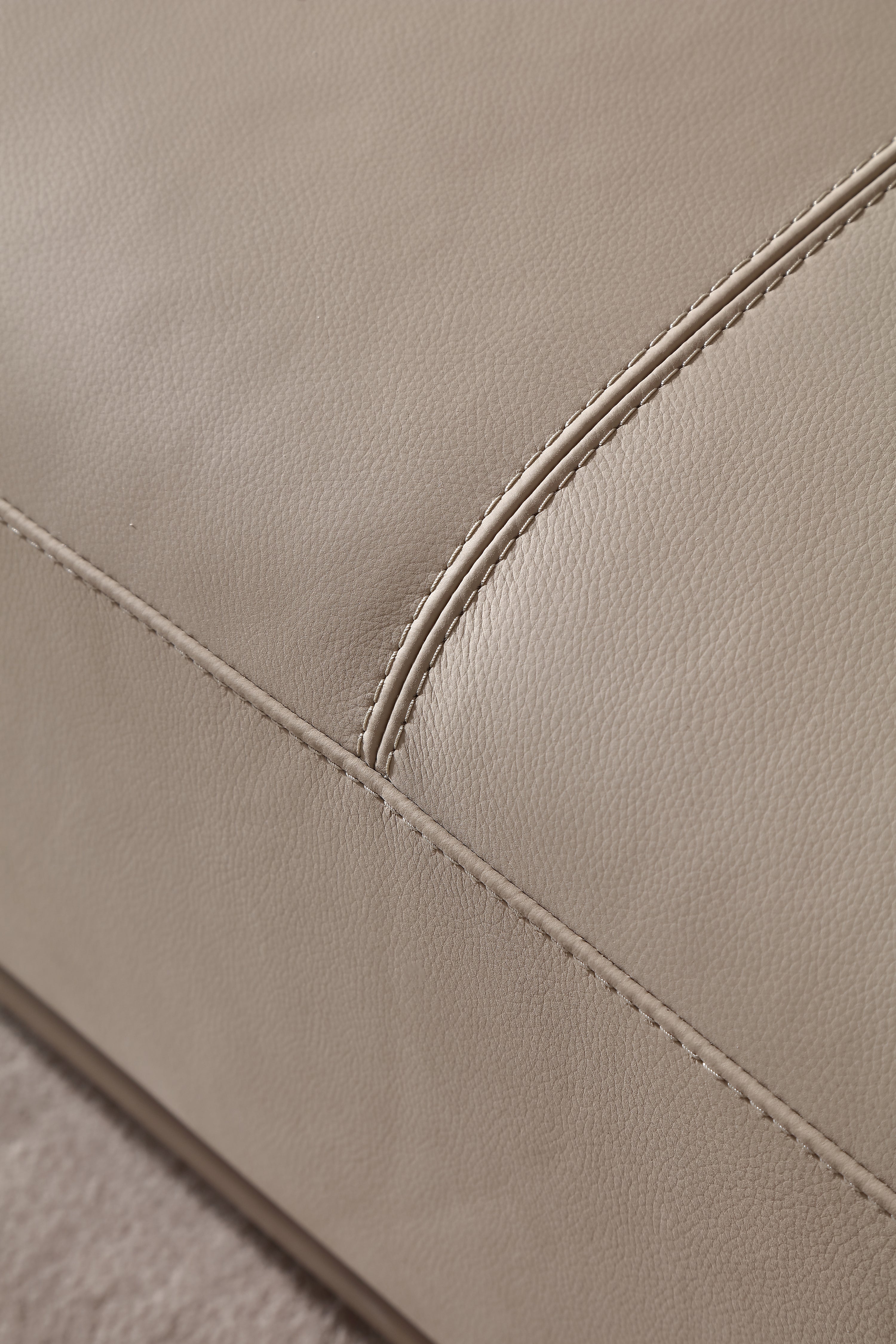 HOTTOP Straight Sofa