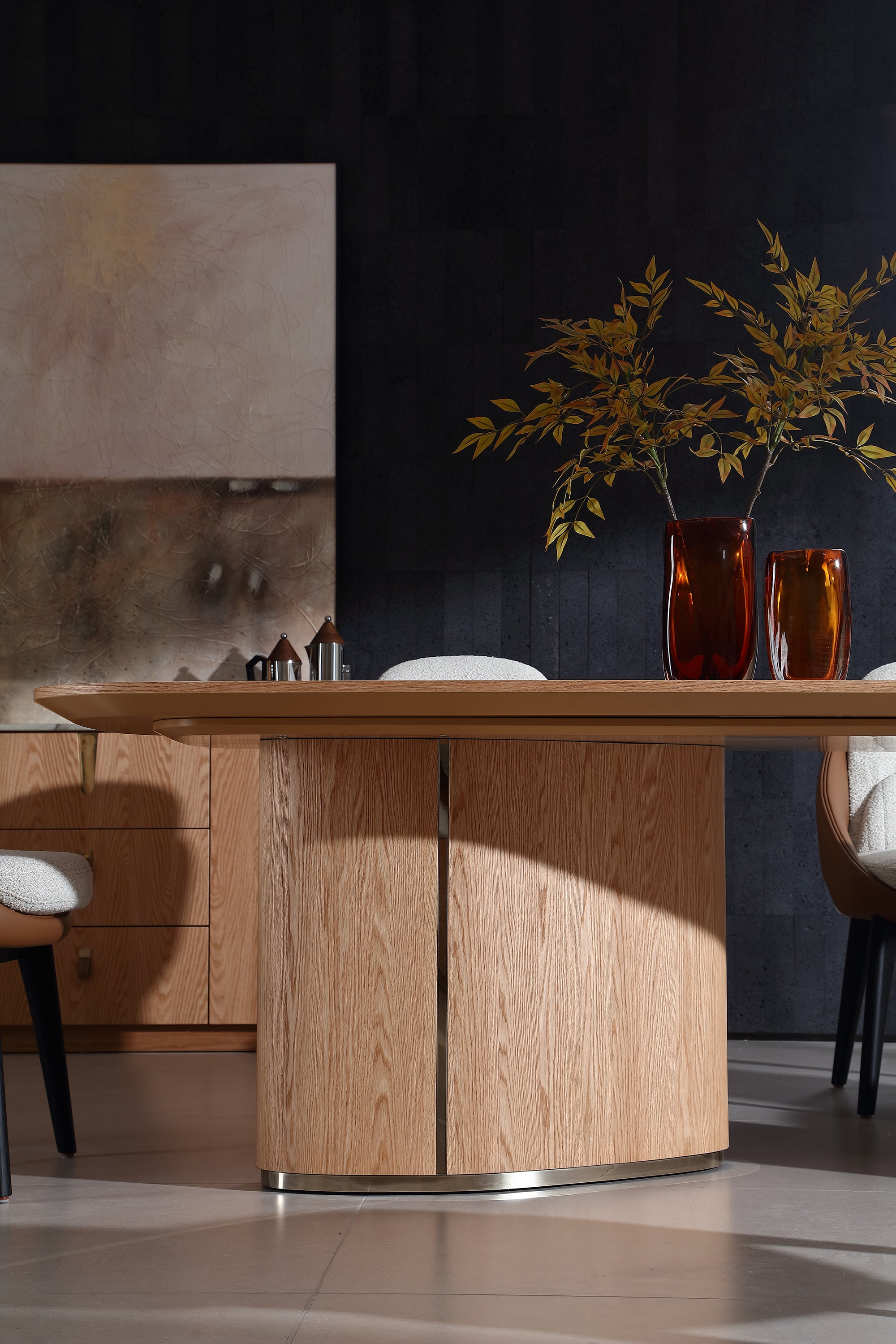 KALMIA Dining Table