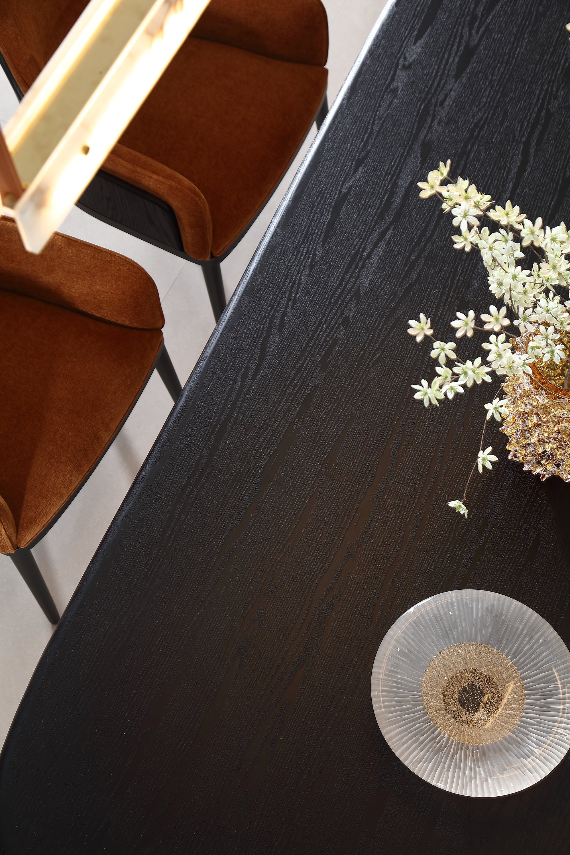 KALMIA Dining Table