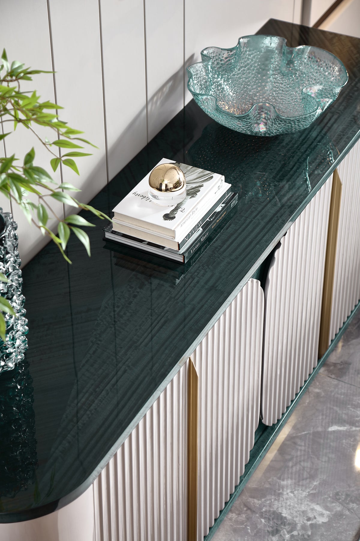 ADILIVE Media Console