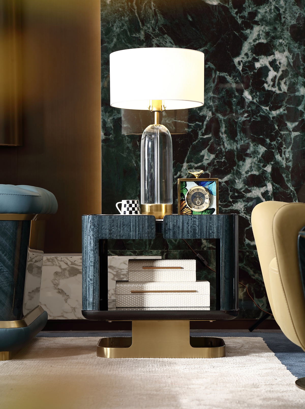 ADILIVE Side Table