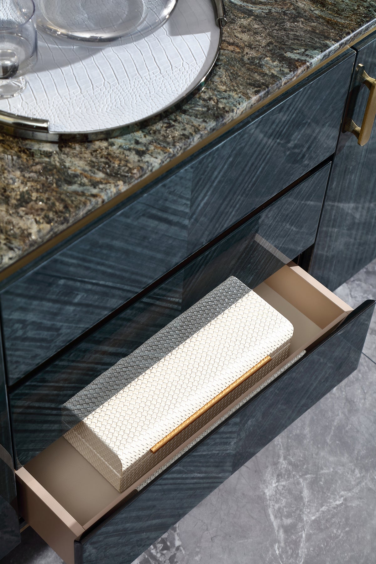 ADILIVE Sideboard