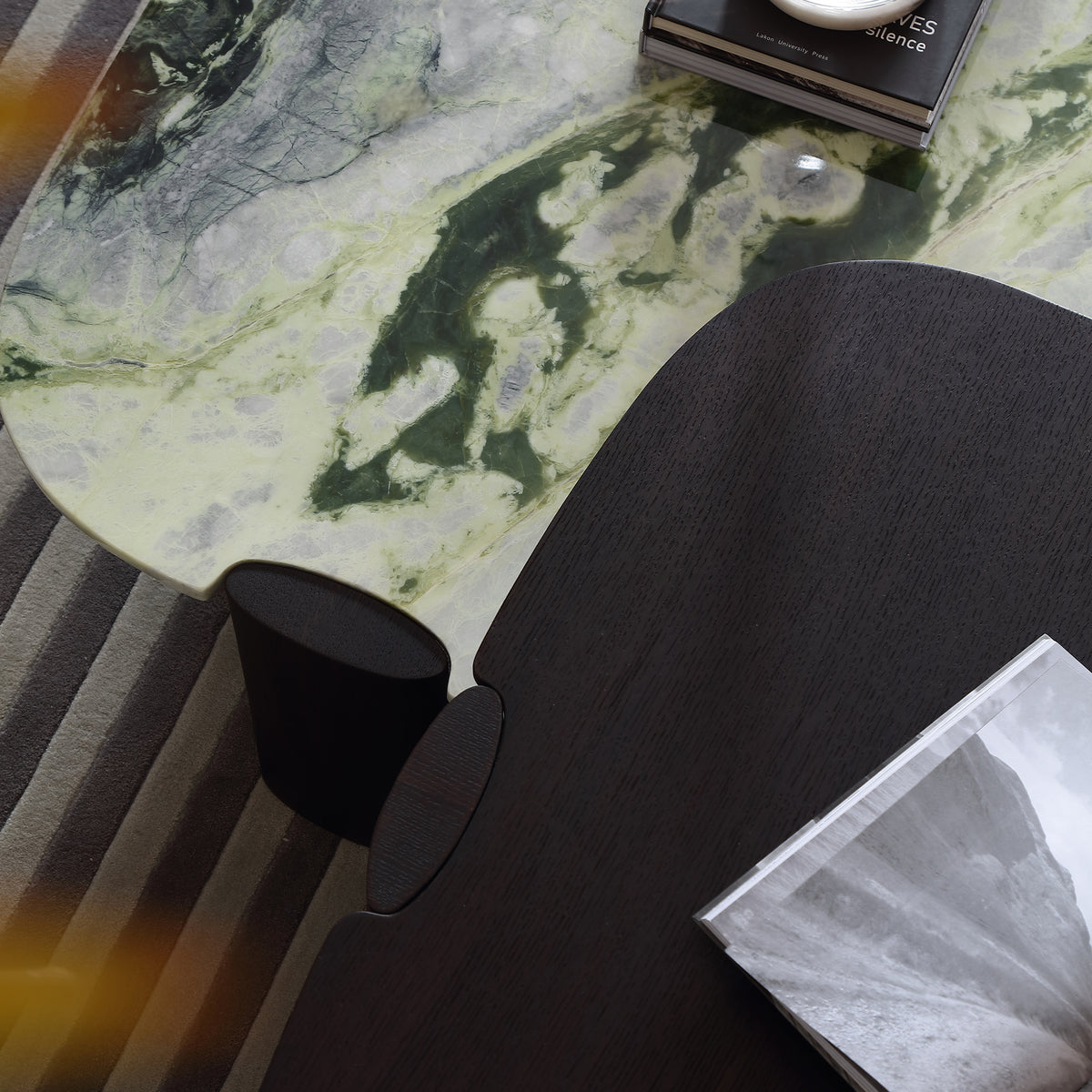 KALMIA Nesting Coffee Tables