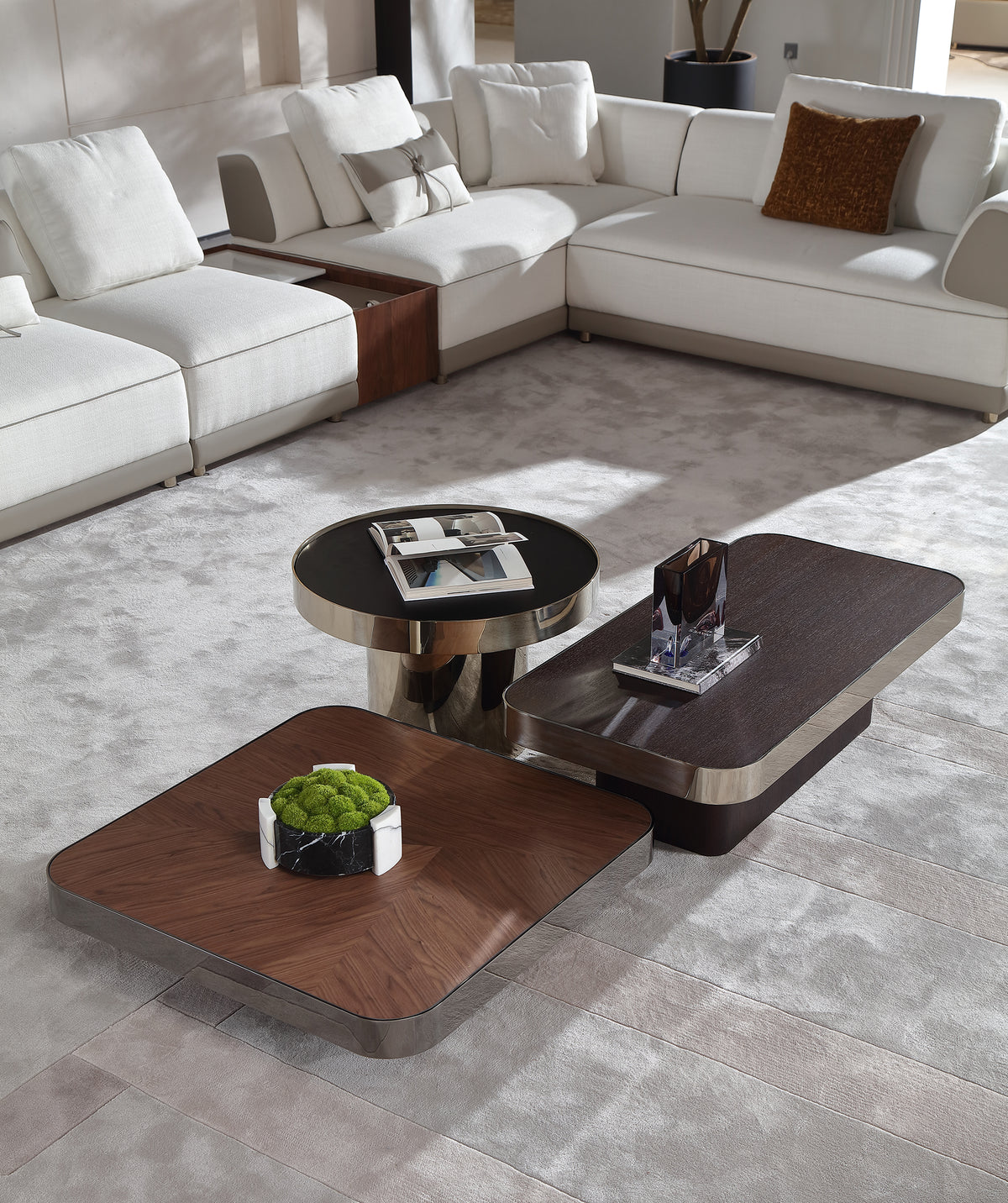 KALMIA Nesting Coffee Tables