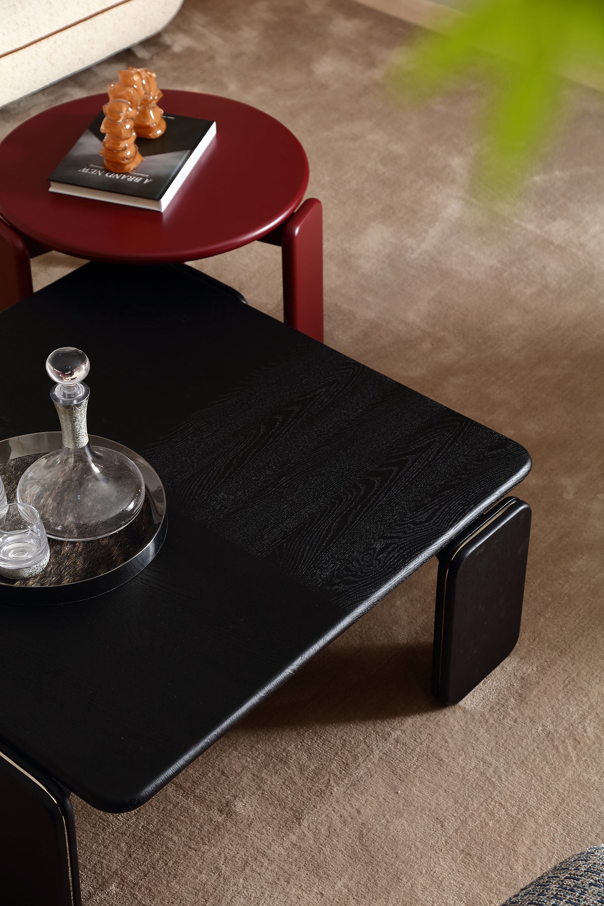KALMIA Nesting Coffee Tables